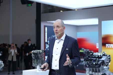 北京车展浩思动力新闻发布会 揭幕X-Range增程系统 赋能全球车企纯电平台混动化